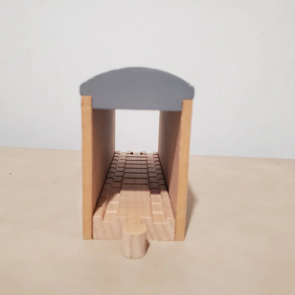 Thomas Wooden Railway Tunnel Stone Wall Garden Train Track Accessory Grey Roof